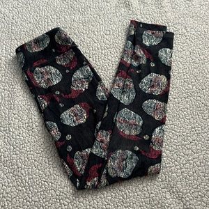 LULAROE santa leggings